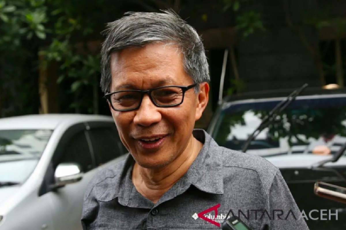 Sebut Jokowi Akan Lanjutkan Dinasti, Rocky Gerung: Intervensi Terus Berlangsung