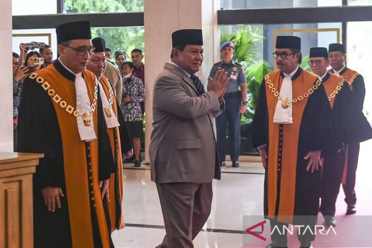 Presiden Prabowo Kumpulkan Para Hakim di Istana, Yusril: Terkait Laporan Tahunan MA