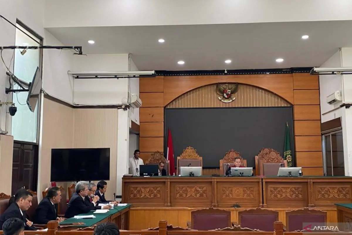 Hakim Tunda Sidang Praperadilan Hasto Kristiyanto Selama Sepekan