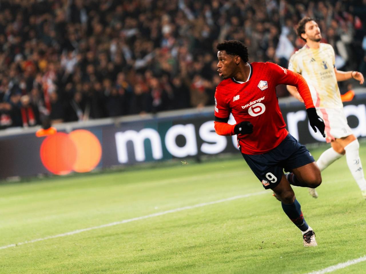 Jonathan David Gratis, Manchester United dan Barcelona Ambil Ancang-ancang