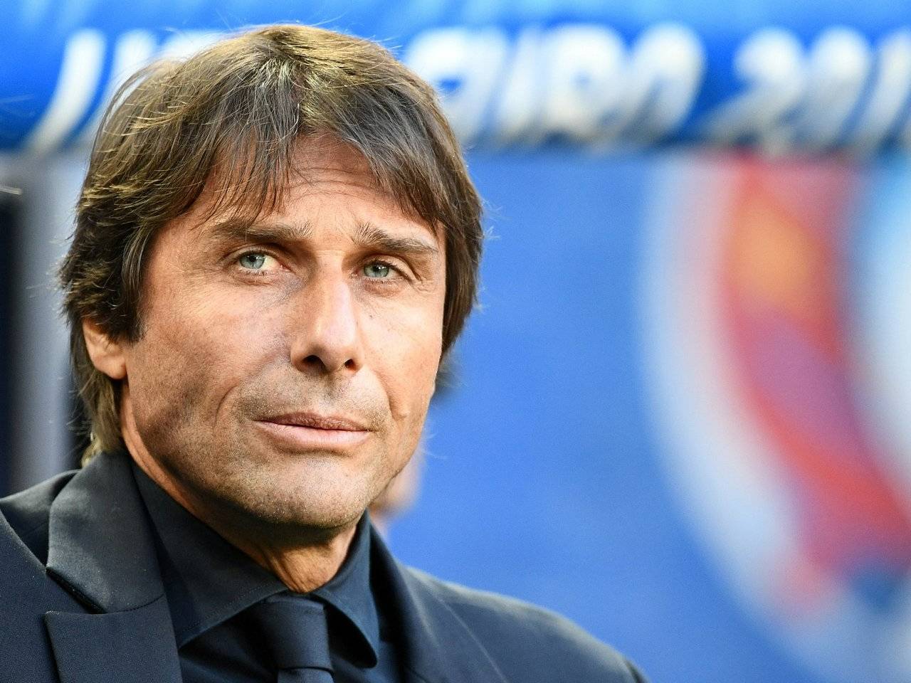 Antonio Conte Bakal Tinggalkan Napoli, AC Milan dan AS Roma Disebut
