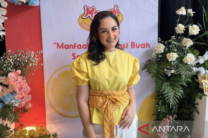 Sebelum Meninggal, Ayah Mona Ratuliu Rutin Minum Obat Pengencer Darah