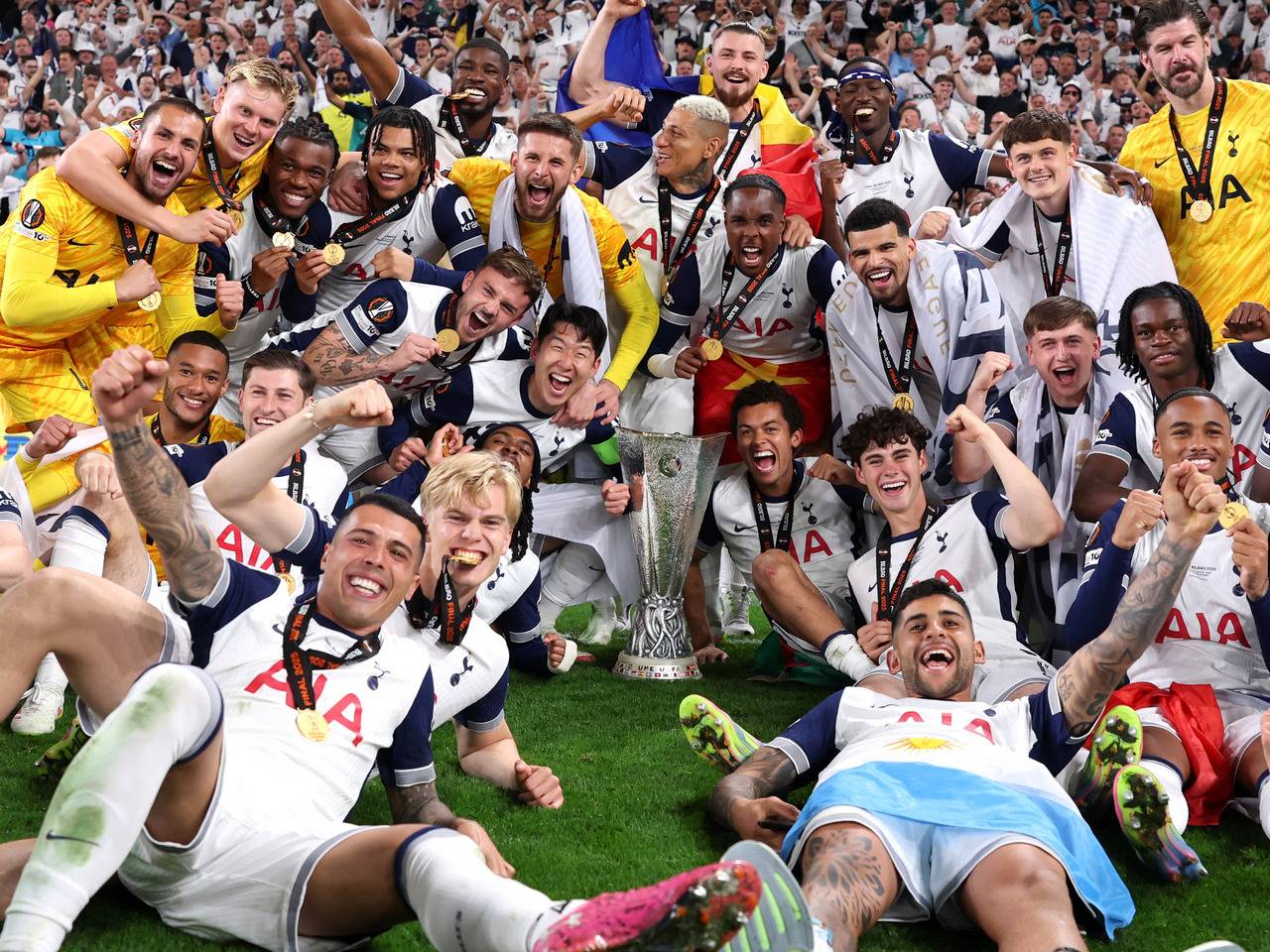 Tottenham Hotspur Juara Liga Europa, Manchester United Perpanjang Rekor Buruk