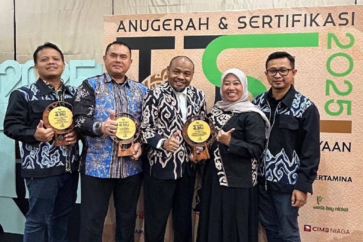 Dukung Pengembangan Desa Wisata Cibuntu dan UMKM, PLN Raih Predikat Platinum