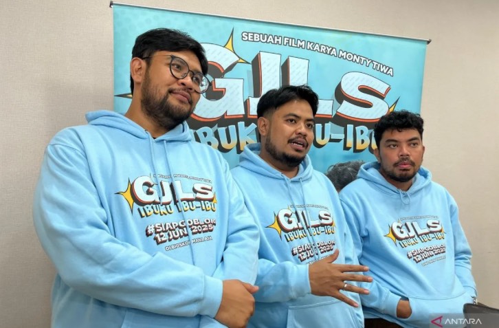 Review Film GJLS: Ibuku Ibu-Ibu, Komedinya Menguras Emosi