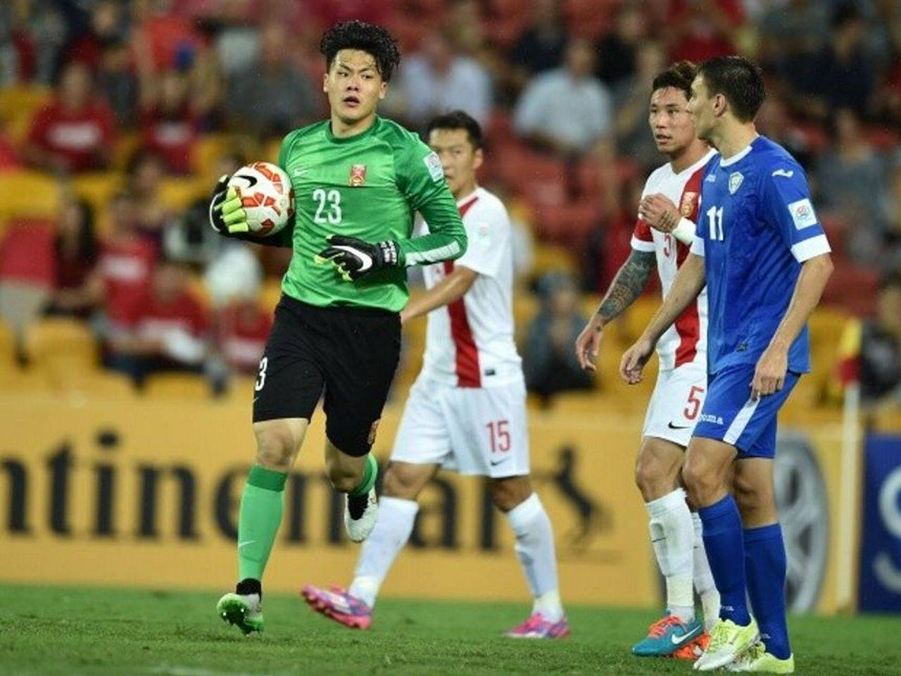 Tak Peduli Naturalisasi Timnas Indonesia, Kiper China Ingin Fokus ke Internal