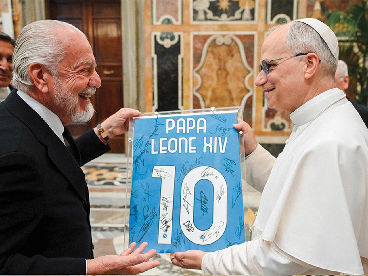 Napoli Rayakan Juara Serie A Italia 2024/25 dengan Bertemu Paus Leo XIV