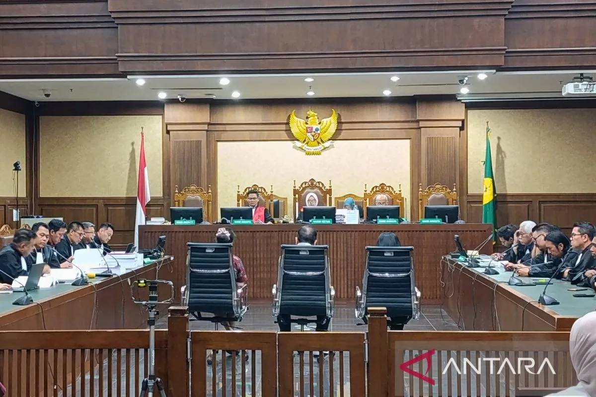 Demi Anak Bebas, Ibu Ronald Tannur Suap Hakim Rp4,67 M lalu Dituntut 4 Tahun Penjara
