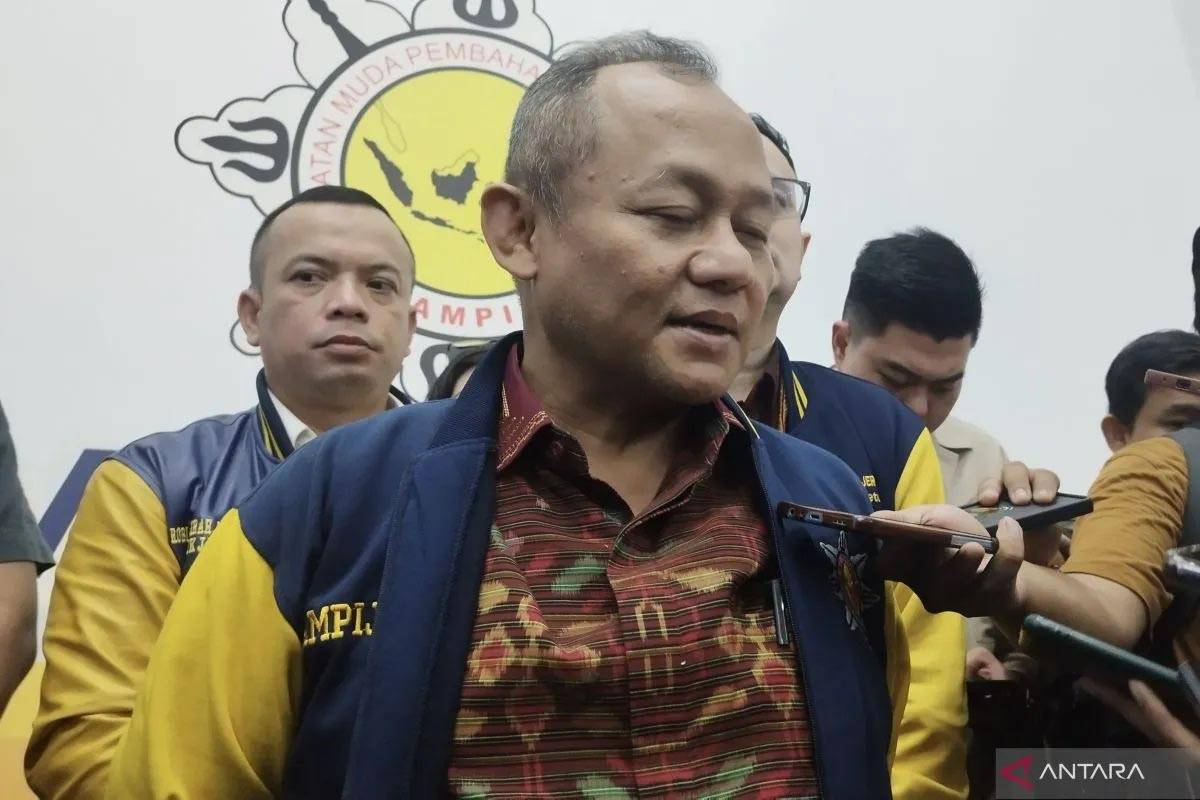 Golkar Khawatir Negara Tak Sanggup Bayar soal Biaya SD dan SMP Digratiskan