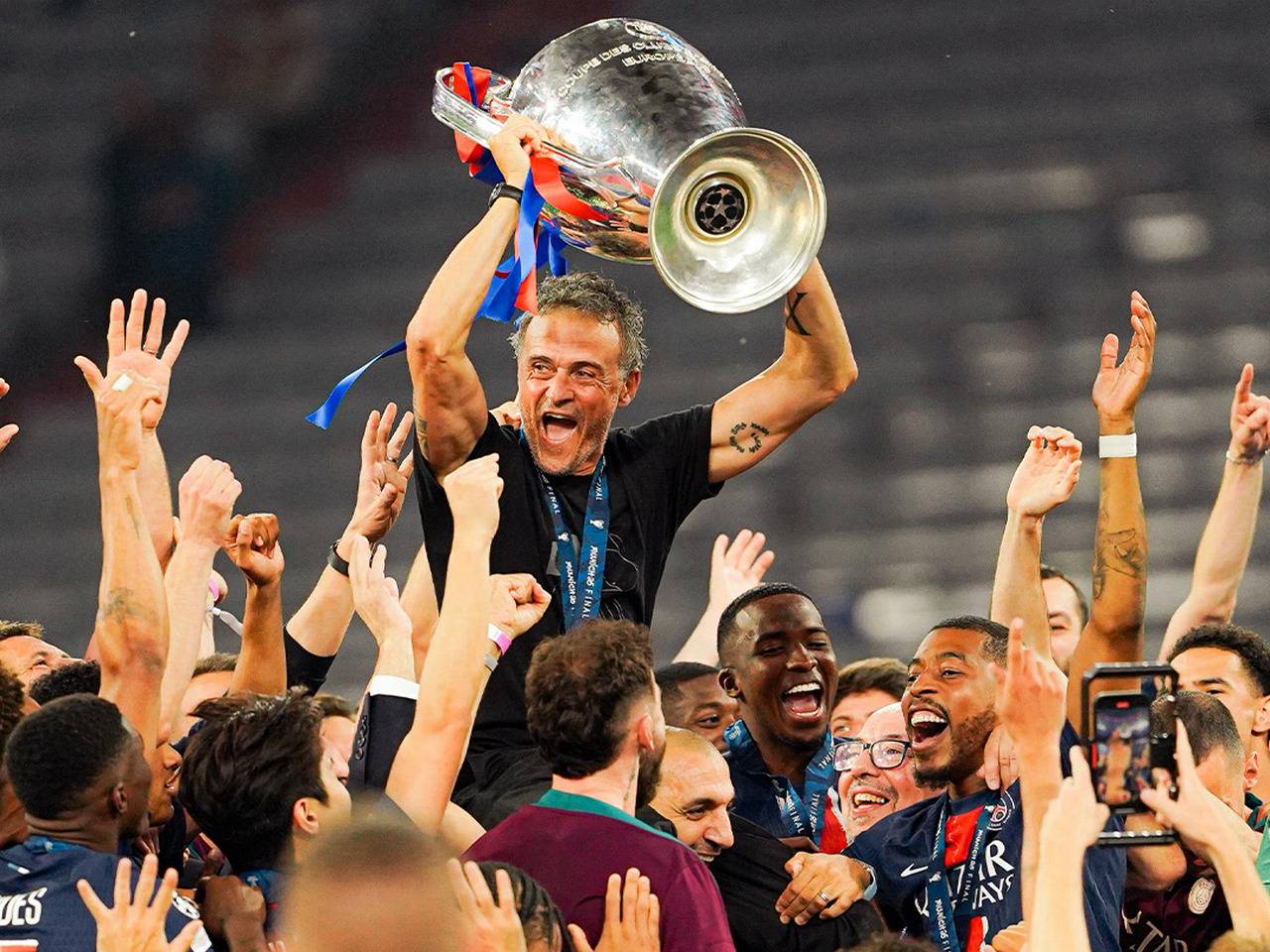 Barcelona dan PSG Jadi Bukti Luis Enrique Pelatih Spesialis Treble Winner
