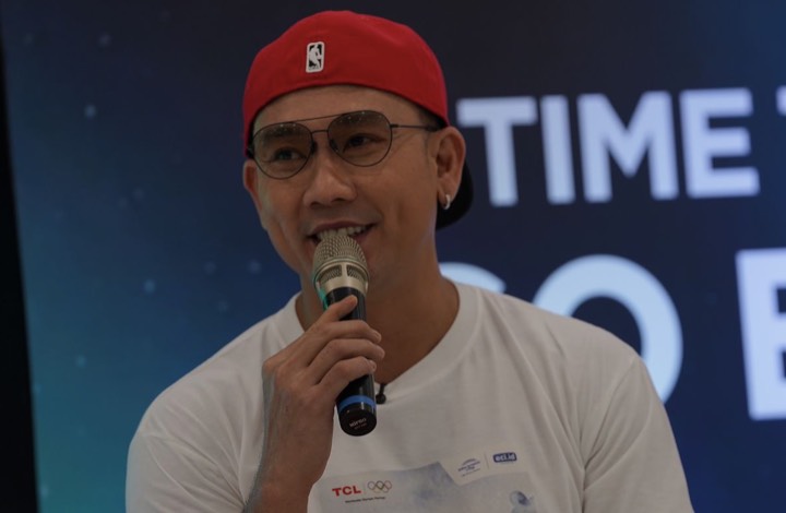 Denny Sumargo Pilih TV Jumbo TC untuk Main Game, Kualitasnya Istimewa