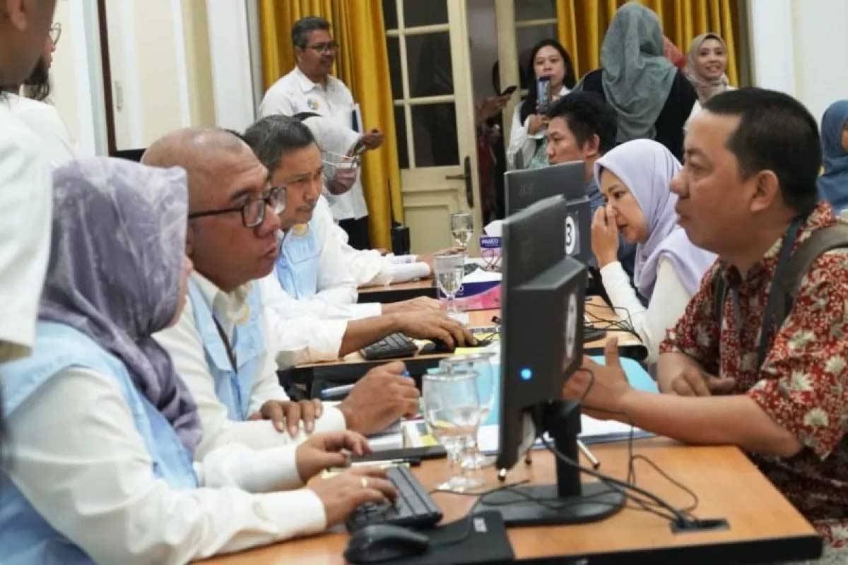 Gibran Sebut Lapor Mas Wapres Bagian Asta Cita, Minta Terus Disempurnakan