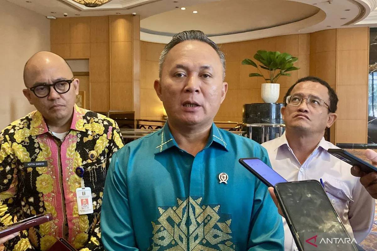 Tambang Nikel Raja Ampat Rusak Lingkungan, Wamen HAM Singgung Hak Konstitusional
