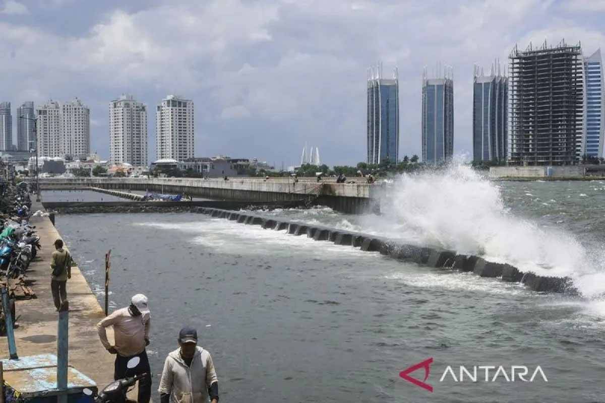 Prabowo Ajak Pramono Anung Patungan Tanggul Laut, Legislator Bilang Tak Masalah