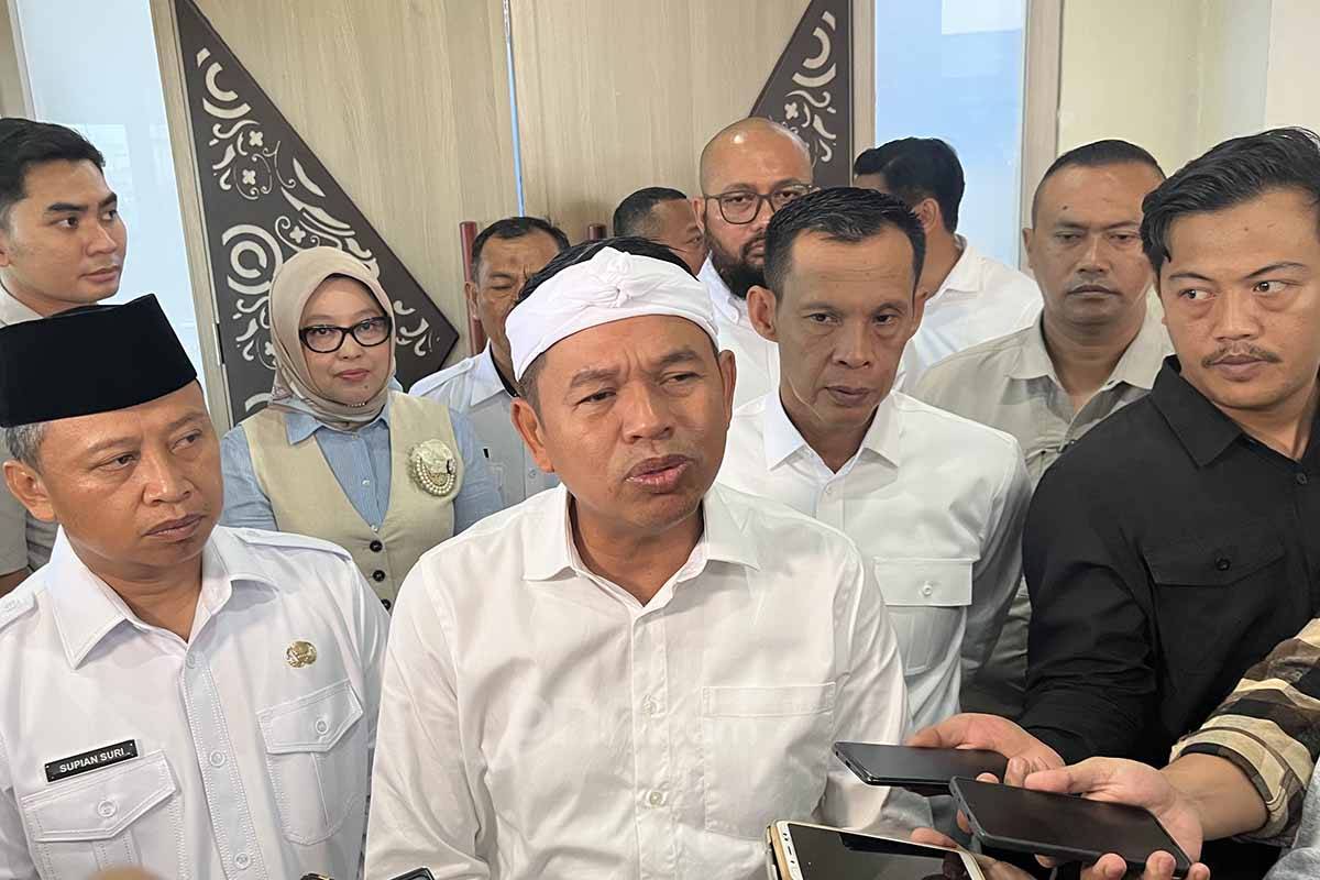 Dedi Mulyadi Ogah Nurut Pusat, ASN Tetap Dilarang Rapat di Hotel
