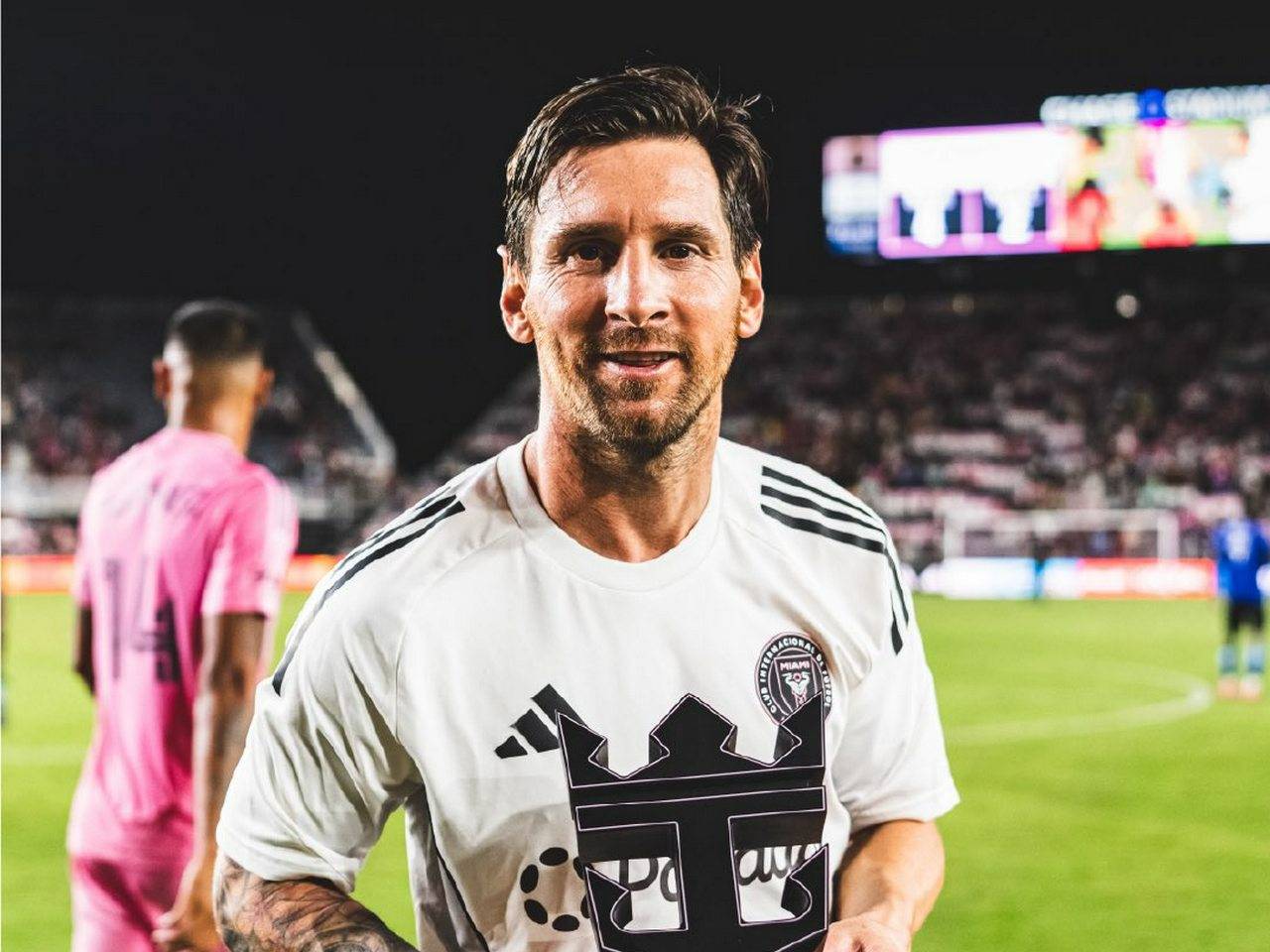 Lionel Messi Itu Manusia Biasa, Kata Maximiliano Falcon
