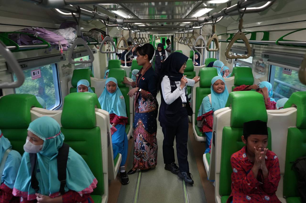 Ajak Anak Kenal Dunia Perkeretaapian, Daop 6 Hadirkan Schooliday