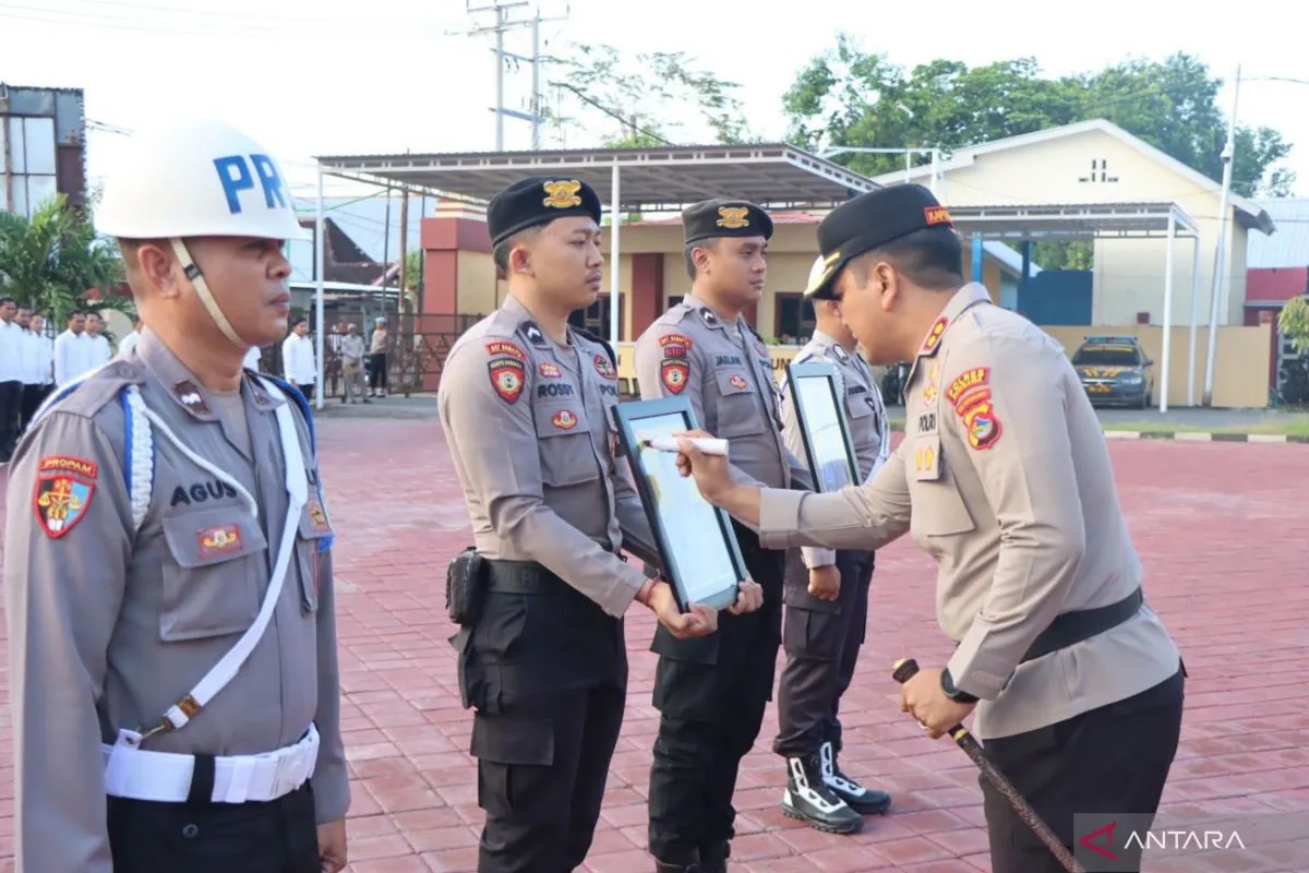 Jadi Pemakai dan Pengedar Narkoba, 2 Anggota Polres Sumbawa Dipecat