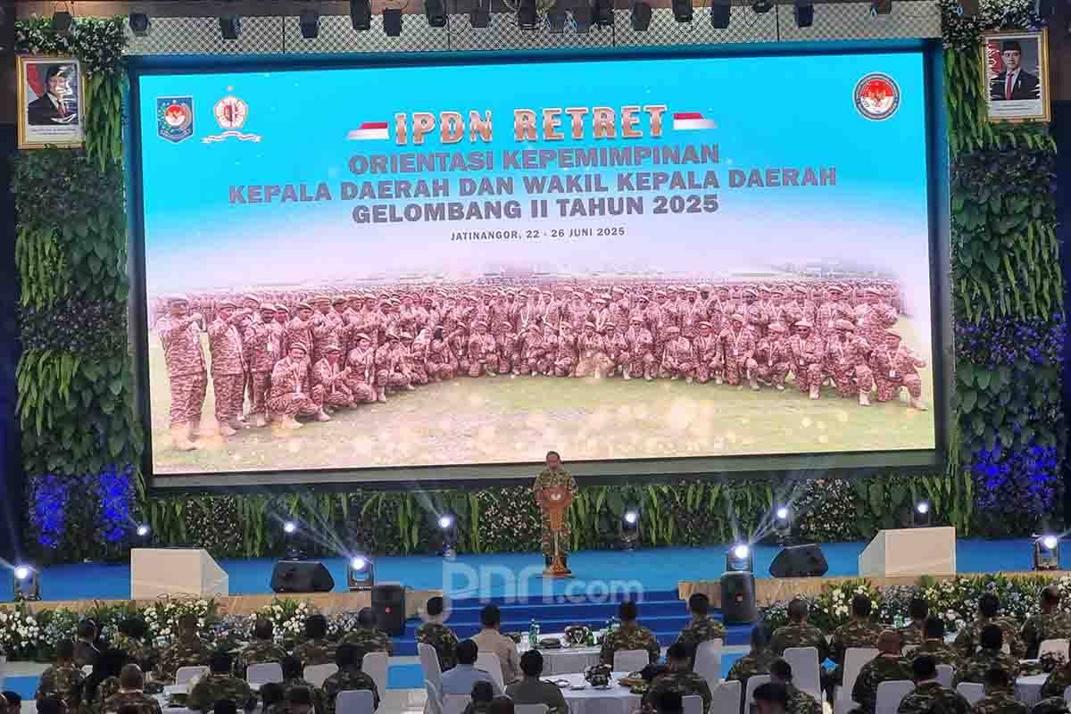 Tito Karnavian Singgung Kelakuan Lucky Hakim di Hadapan 84 Kepala Daerah
