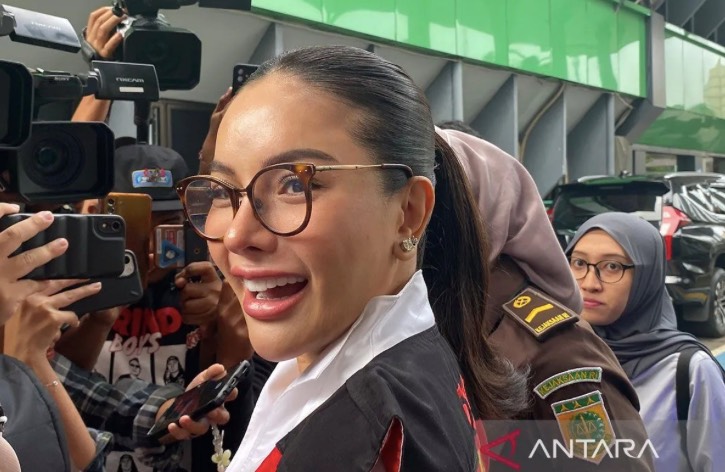 Menangis Kangen Anak, Nikita Mirzani: Kasihan Mereka
