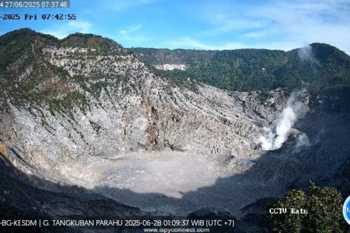 Aktivitas Gunung Tangkuban Parahu Meningkat, Badan Geologi: Status Masih Normal