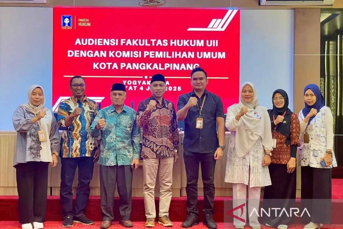 Bawaslu Ogah Kecolongan, Ijazah Peserta Pilkada Ulang Pangkalpinang Diverifikasi Ketat