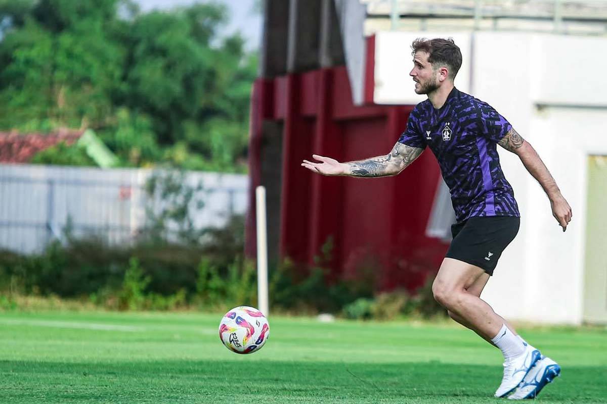 Gelandang Persik Kediri Telmo Castenheira Tak Kesulitan Adaptasi, Kini Fokus Target
