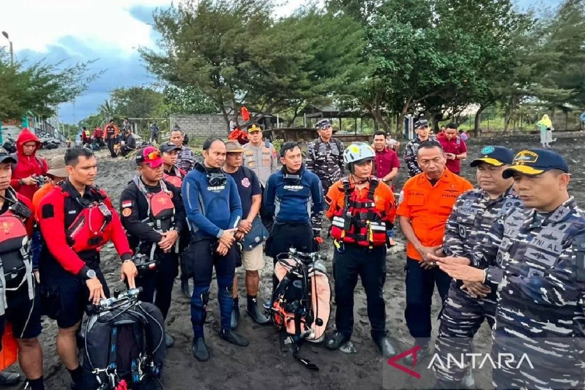 Pencarian Korban KMP Tunu Terkendala Arus Laut, Penyelaman Baru Capai 12 Meter