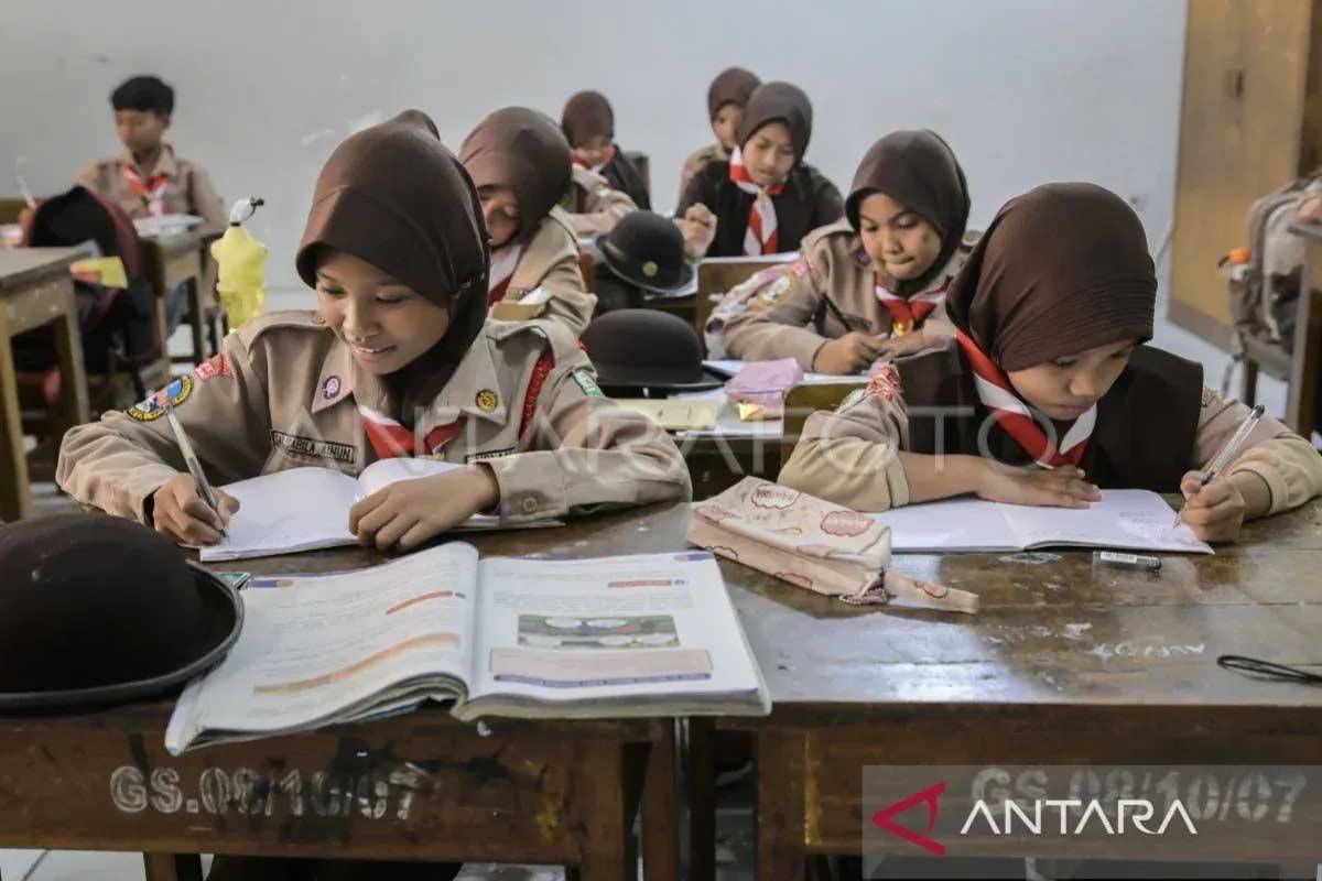 DPRD Desak Pemerintahan Pramono Anung Segera Realisasi Sekolah Gratis di Jakarta