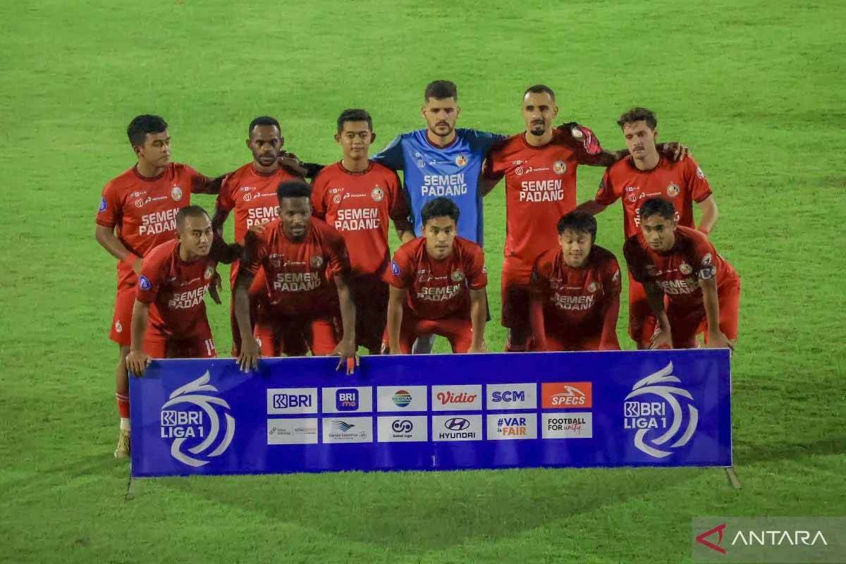 Bos Semen Padang Janji Secepatnya Lunasi Kompensasi 4 Pemain Asing
