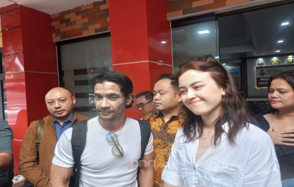 Bertemu Edward Akbar, Kimberly Ryder: Dia Minta Maaf