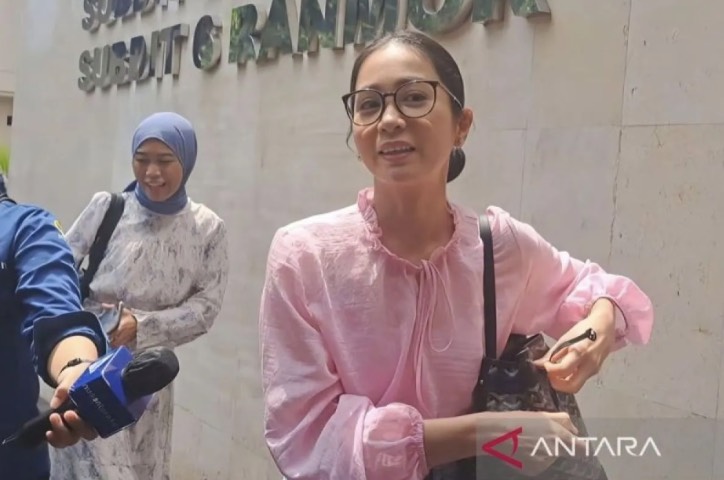 Bunga Zainal Menangis Penipunya Divonis Ringan, Lalu Mengadu ke Prabowo