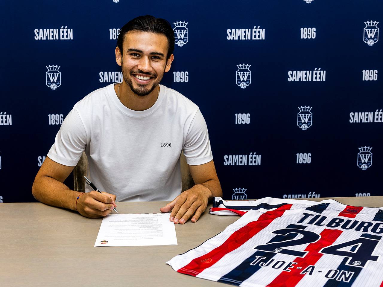 Gabung Willem II Tilburg, Nathan Tjoe-A-On Putus Rumor ke Liga Indonesia