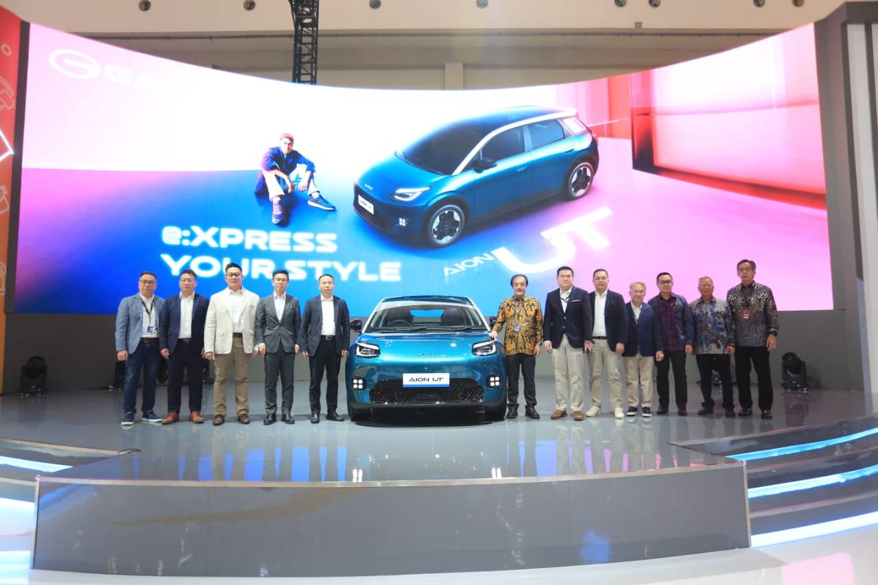 GIIAS 2024: AION UT - GAC, Tampil Lebih Beda