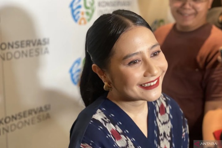 Pernah Sakit Gigi, Prilly Latuconsina Rajin Lakukan 3 Ritual