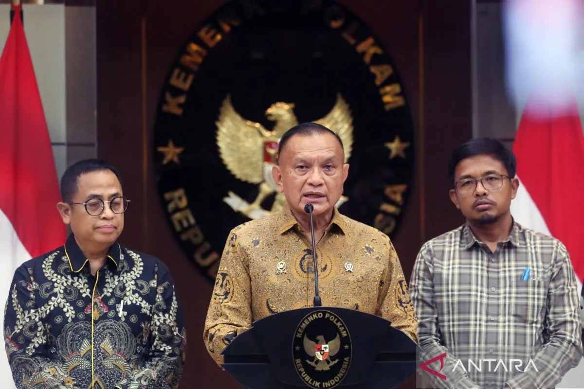 Lodewijk Pastikan WNI di Kamboja dan Thailand Tidak Berada di Wilayah Perang