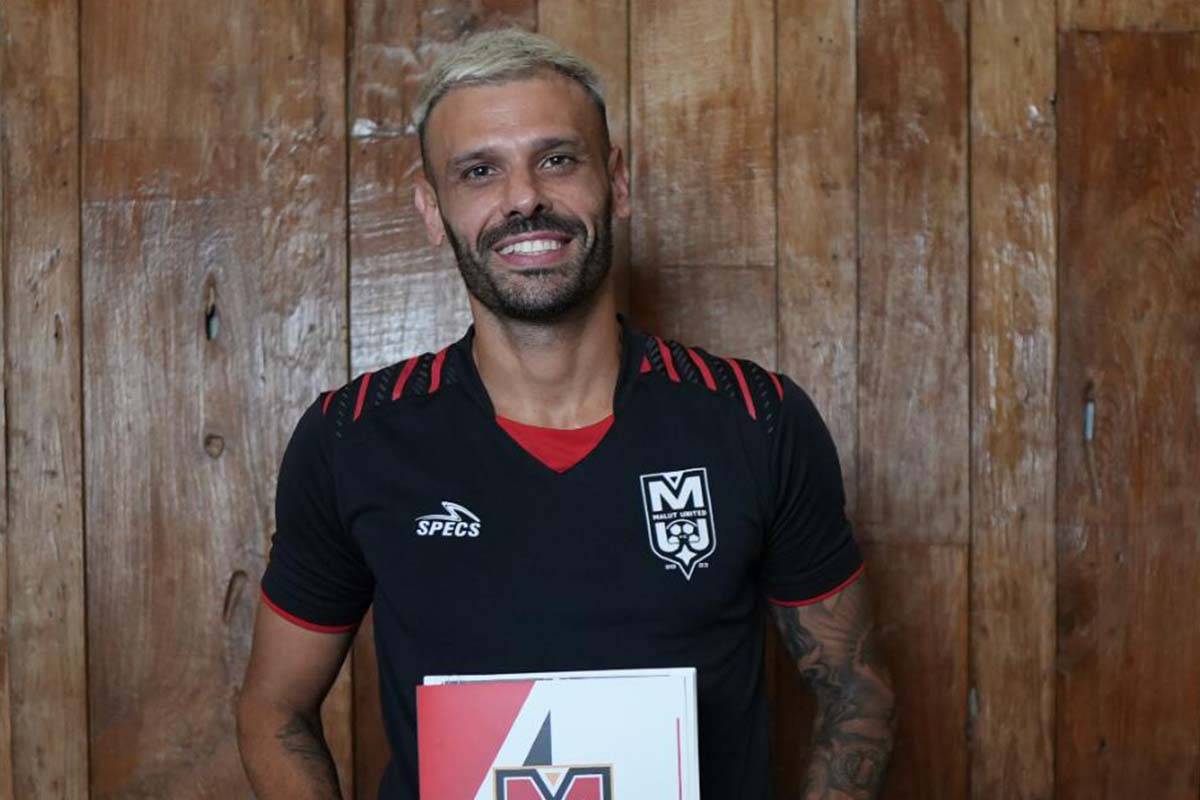 Tyronne Del Pino Ingin Beri Banyak Kemenangan Bagi Malut United