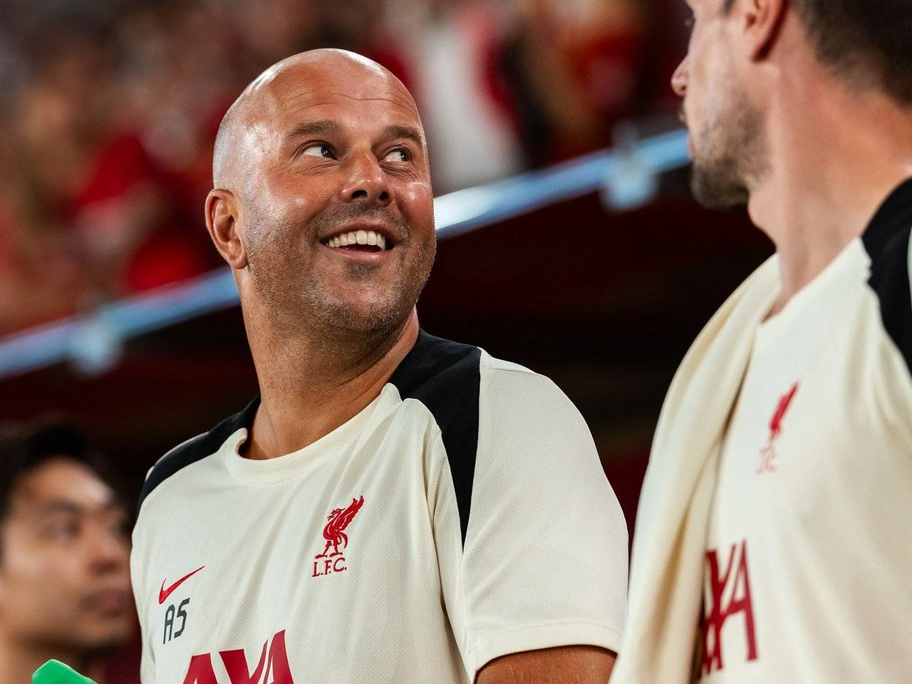 Liverpool Dibantai AC Milan, Arne Slot Tak Peduli