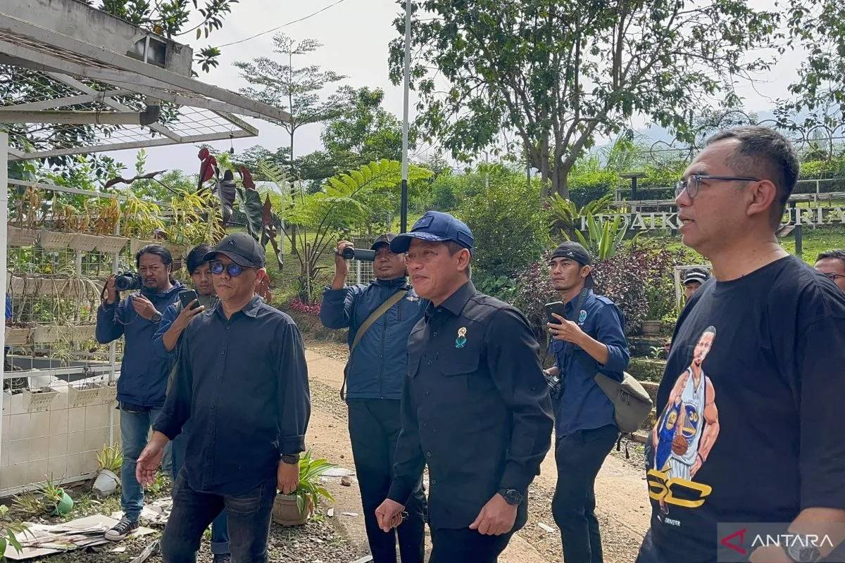 Bangunan Picu Banjir, 9 Izin Usaha di Puncak Dicabut Kementerian Lingkungan Hidup