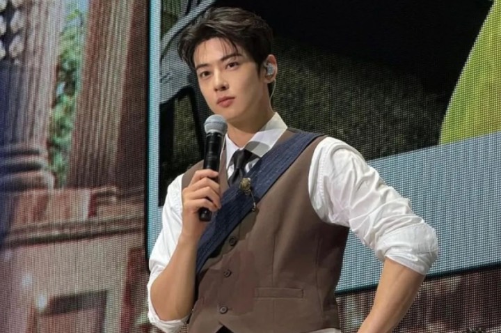 Jalani Wajib Militer, Cha Eun Woo Janji Kembali dalam Kondisi Sehat