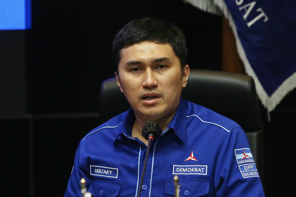 Jubir Demokrat Duga Ada yang Coba Adu Domba SBY dan Jokowi Melalui Isu Ijazah