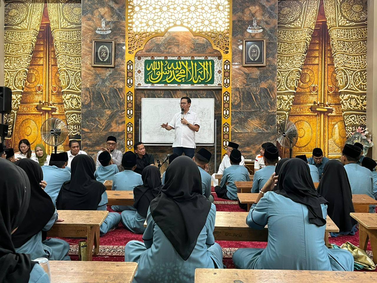 Jadi Ketum Partai Berkarya, Ridwan Andreas Gelar Syukuran Bersama Anak Yatim