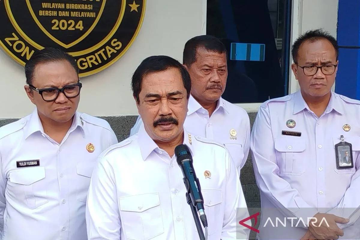 Paspor Riza Chalid Dicabut, Pemerintah Minta Bantuan Malaysia