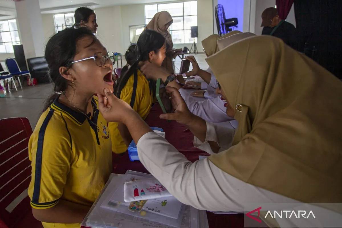 Program Cek Kesehatan Gratis Mulai di 12 Sekolah 4 Agustus, Sasar 53,8 Juta Siswa