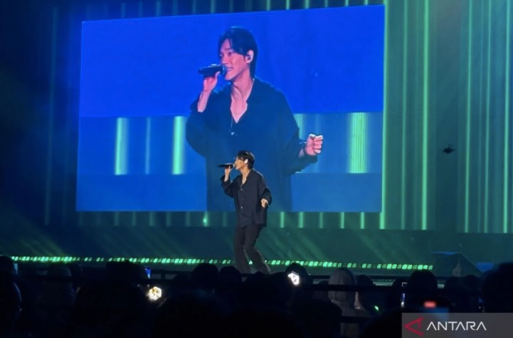 Suaranya Dipuji Sangat Merdu, Chen EXO Merasa Kemampuannya Masih Kurang