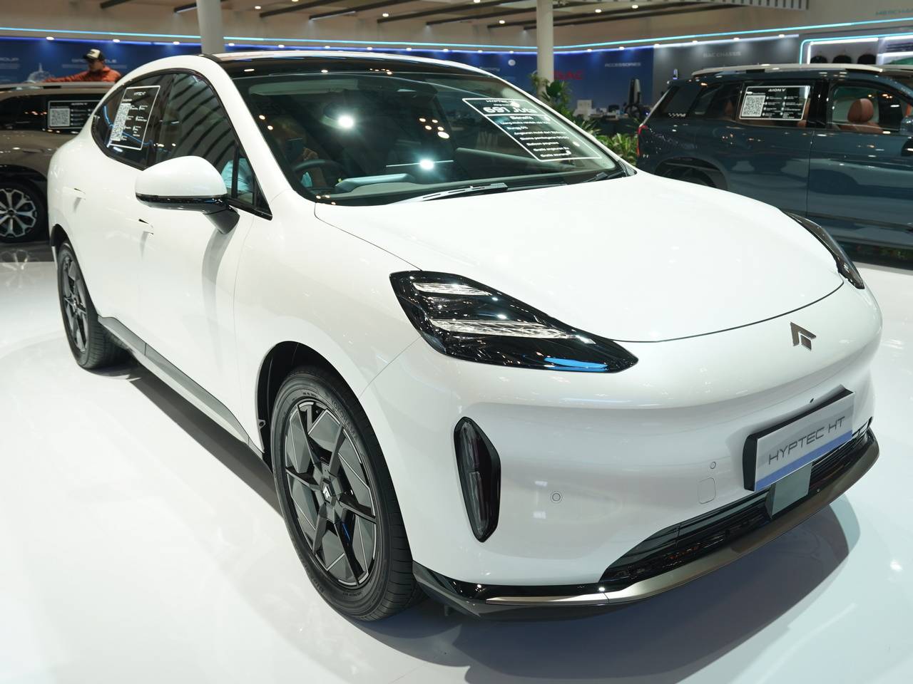 GAC Indonesia Luncurkan HYPTEC HT, SUV Listrik Mewah dengan Teknologi Canggih