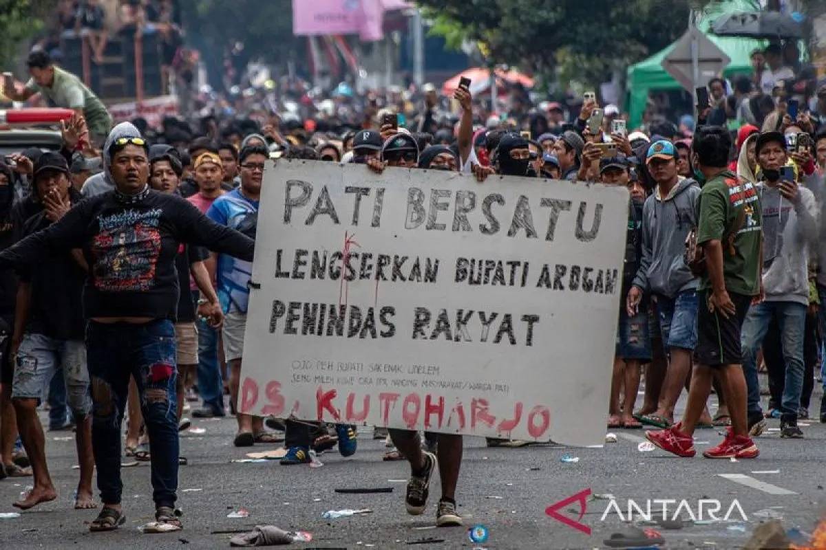 64 Orang Terluka dalam Demo di Pati, Dinkes: Nihil Korban Jiwa