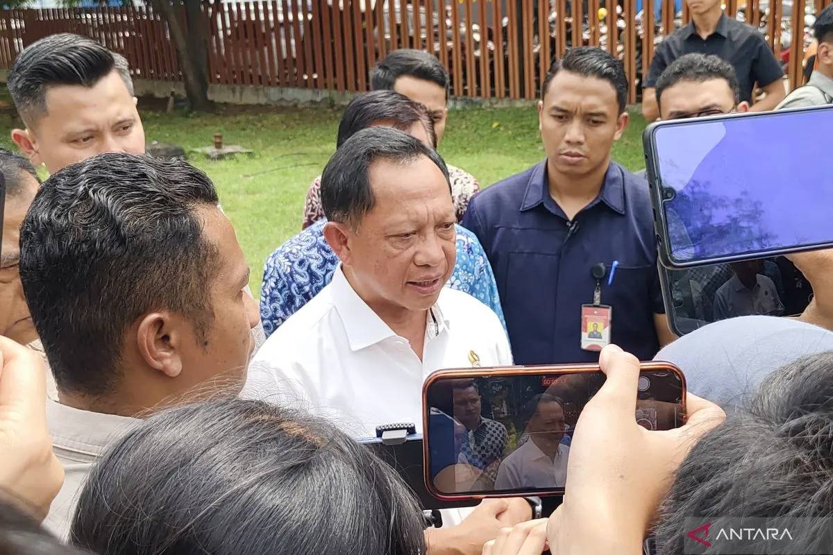 Mendagri Semprit Bupati Pati Soal Kenaikan PBB: Pertimbangkan Ekonomi Masyarakat