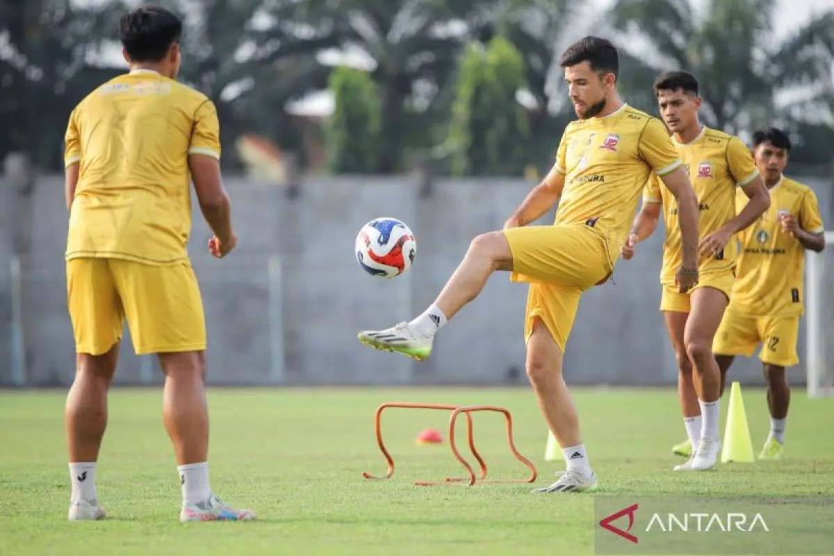 Madura United Siapkan Taktik Baru untuk Lawan Persik Kediri