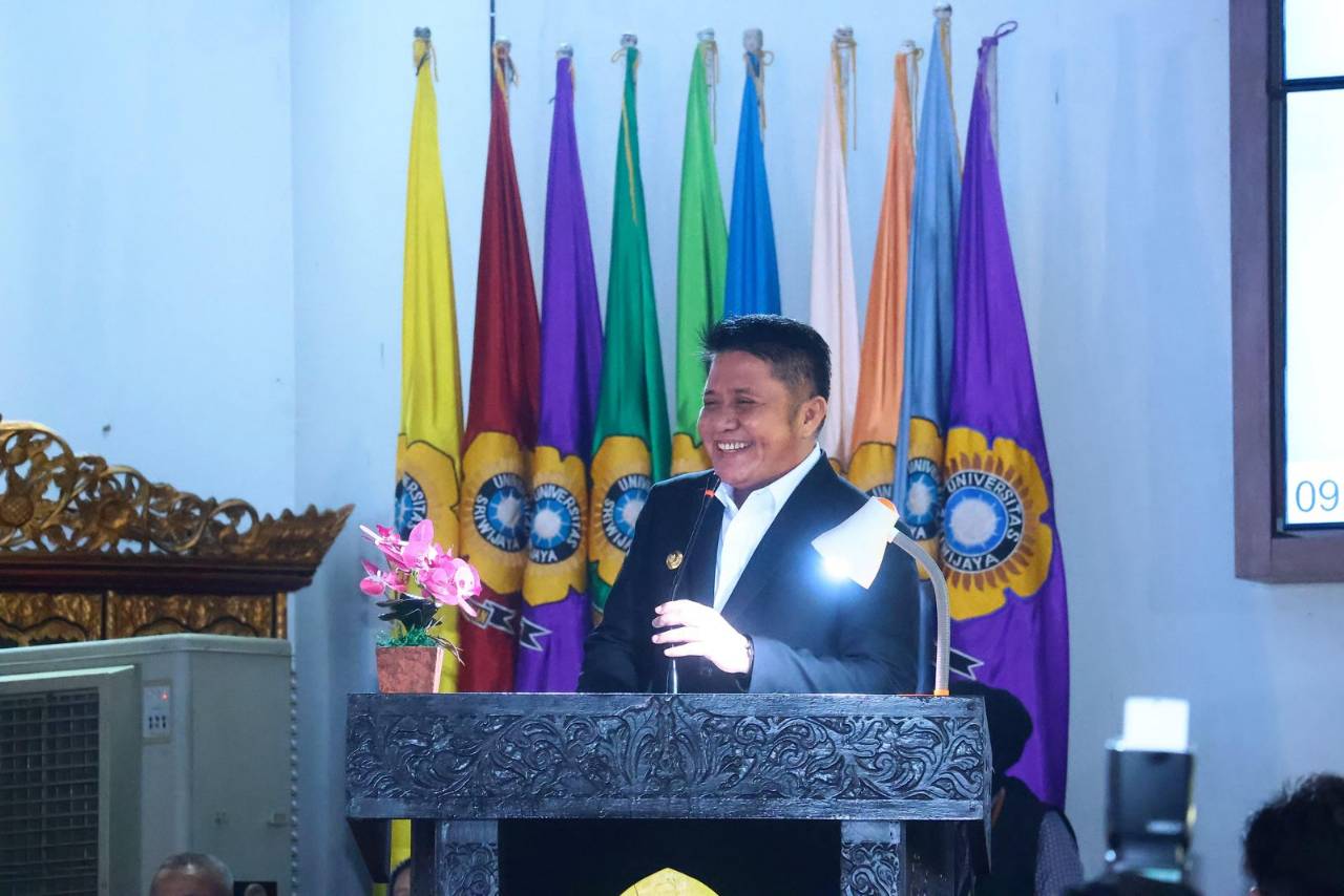 Siap Songsong Indonesia Emas 2045, Mahasiswa Baru Unsri Dapat Tiga Bekal dari Gubernur Herman Deru